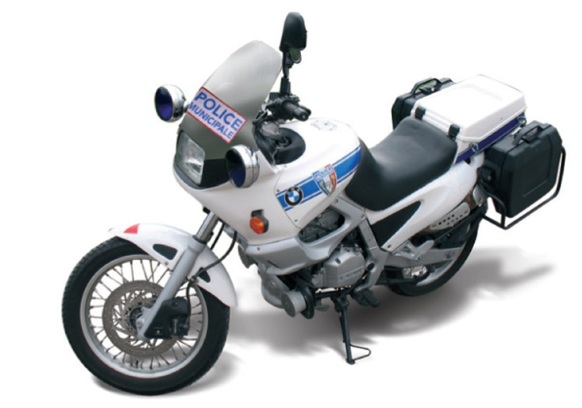 Retroreflective kit for police motorcycle